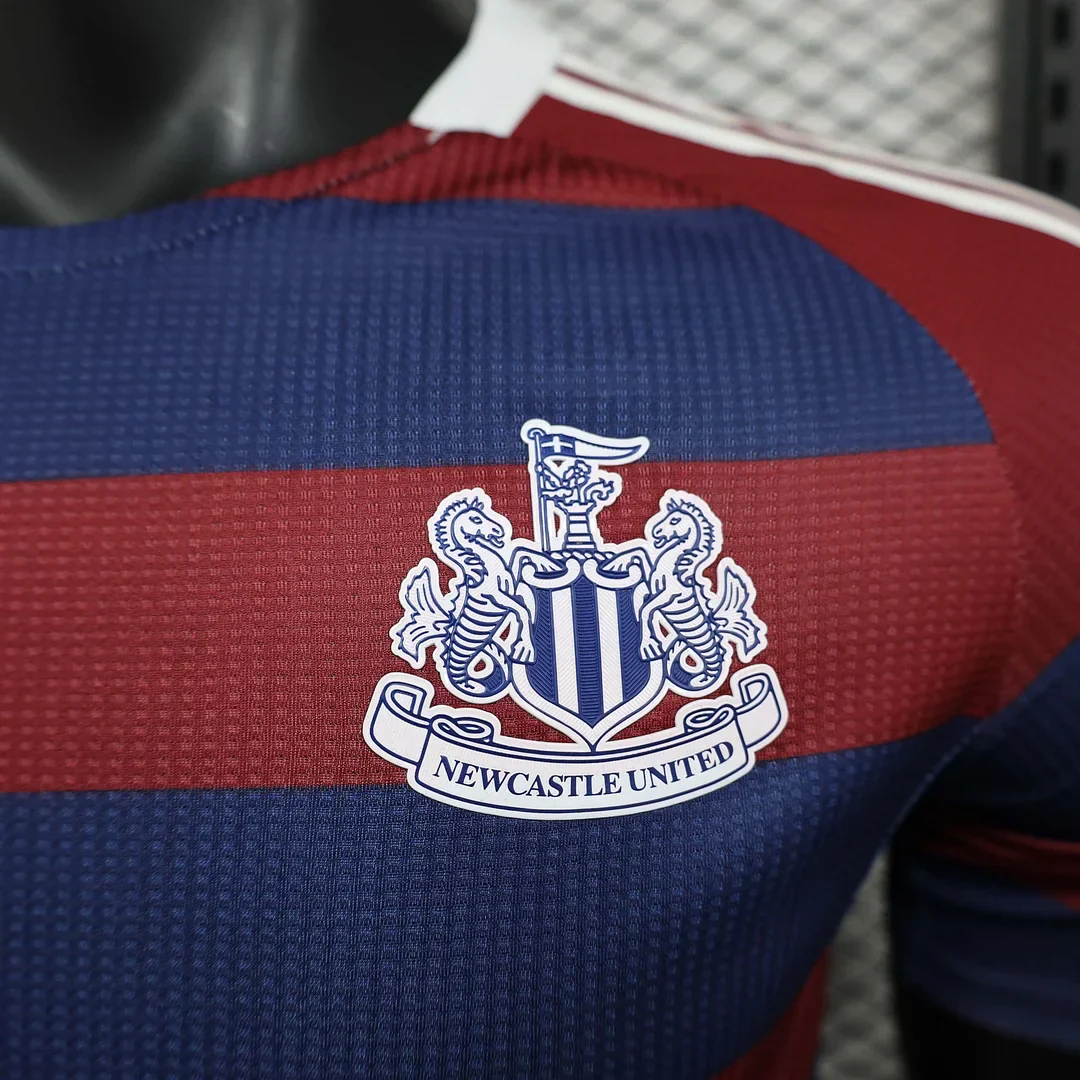 2024/2025 Newcastle United Home Kit - Image 5