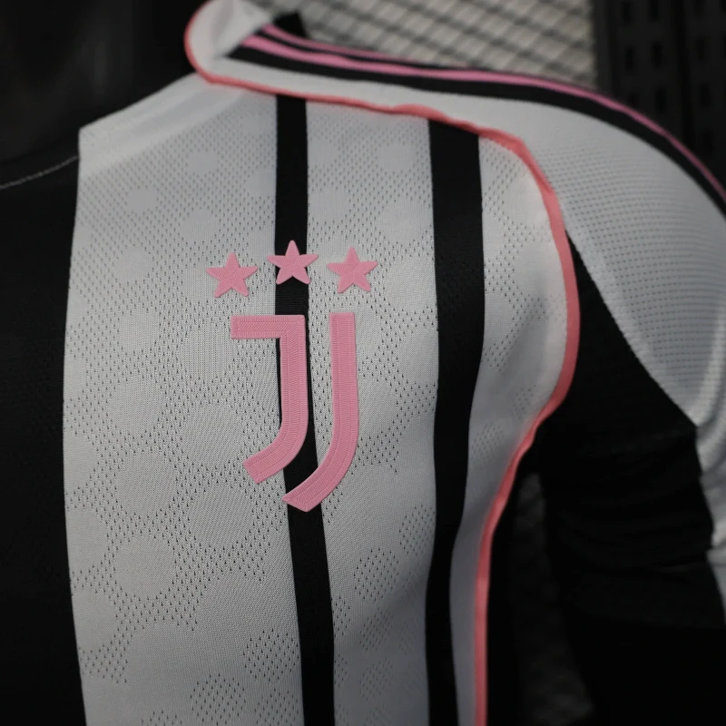 2025/2026 Juventus Home Jersey - Image 5