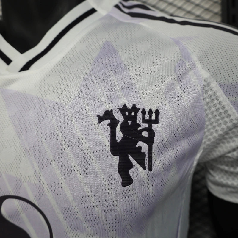 2025/2026 Manchester United Away Jersey - Image 4