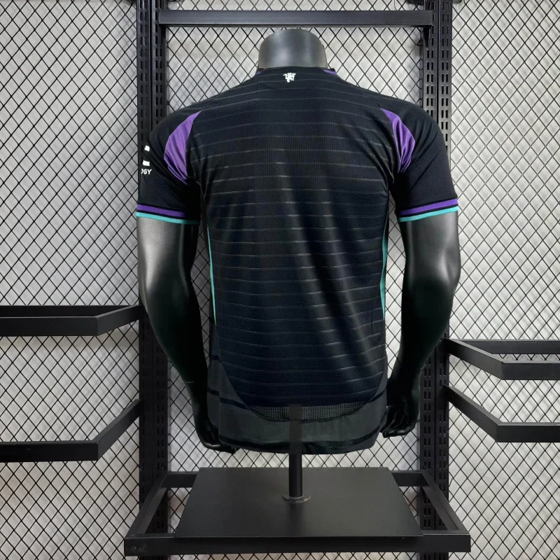 2025/2026 Manchester United Training Wear - Image 2