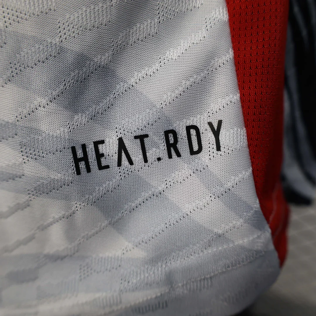 Manchester United "Iron Crest" Limited Jersey - Image 9