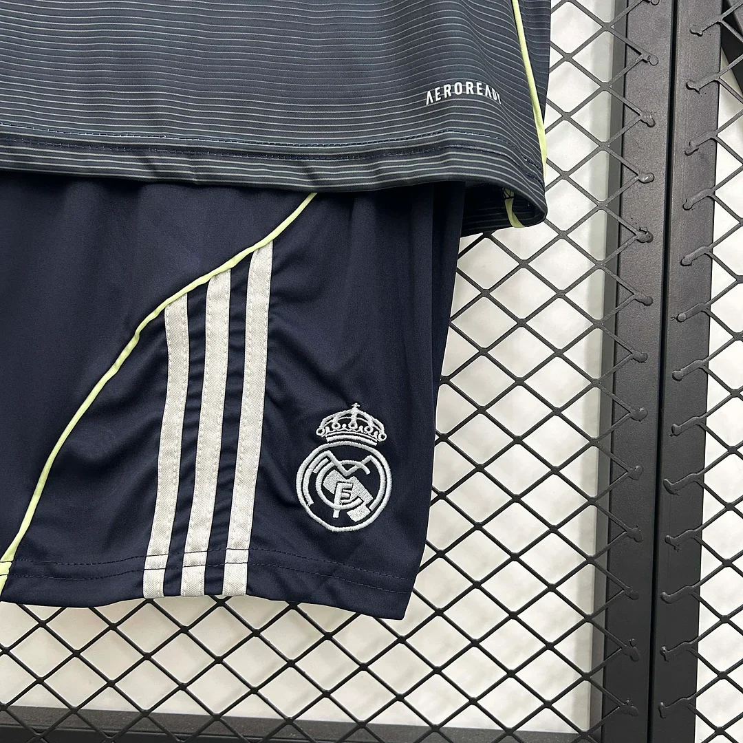 2025/2026 Real Madrid Away Kit Kids Size - Image 8