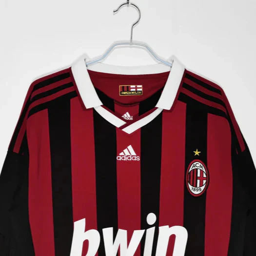 AC Milan Retro 2008-2009 Home Kit - Image 3