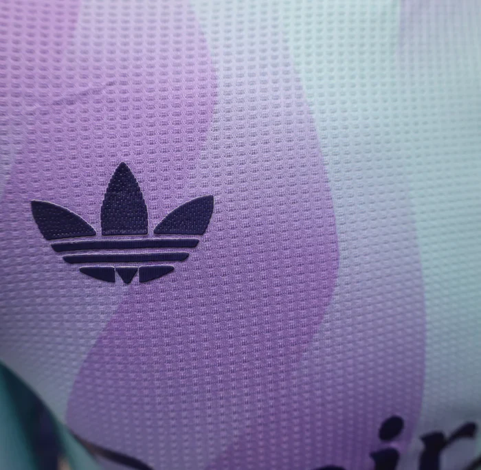 Arsenal 2024/2025 Third Kit Long Sleeve - Image 4