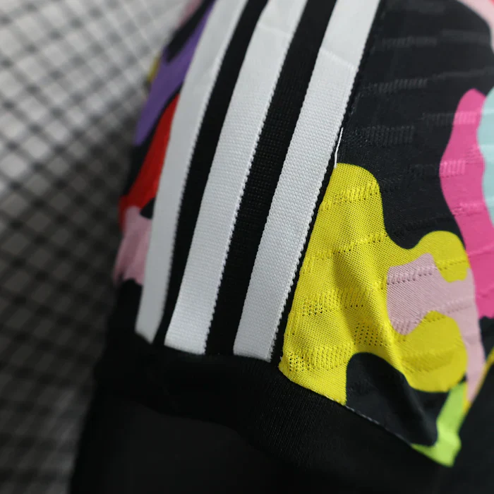 Arsenal "Unity Spectrum" Limited Jersey - Image 5