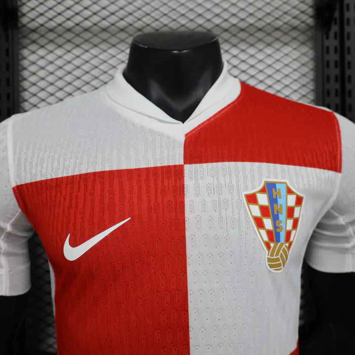 Croatia 2024/2025 Home Kit - Image 3