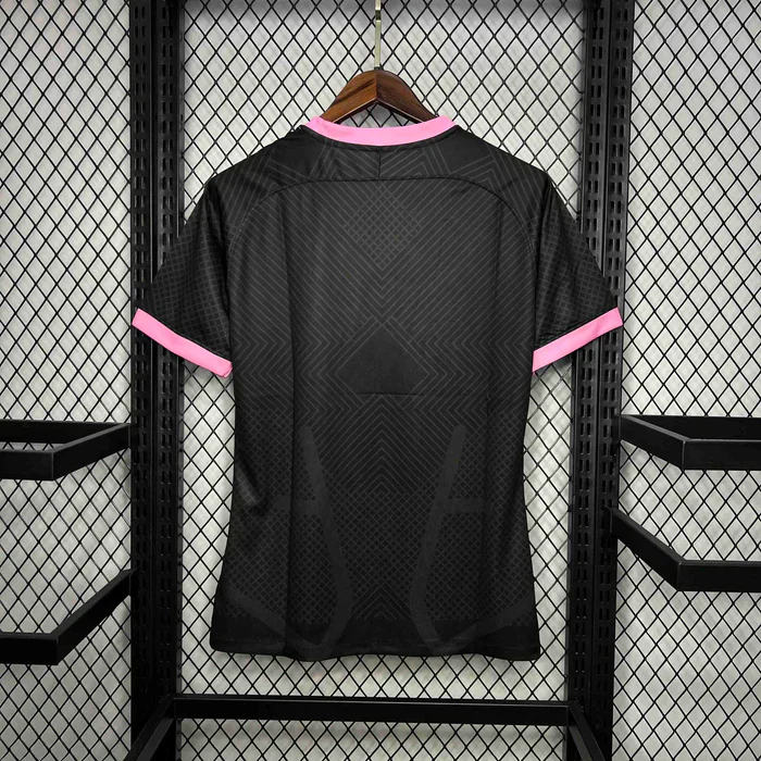Inter Milan "Serpente Rosa" Limited Jersey - Image 2