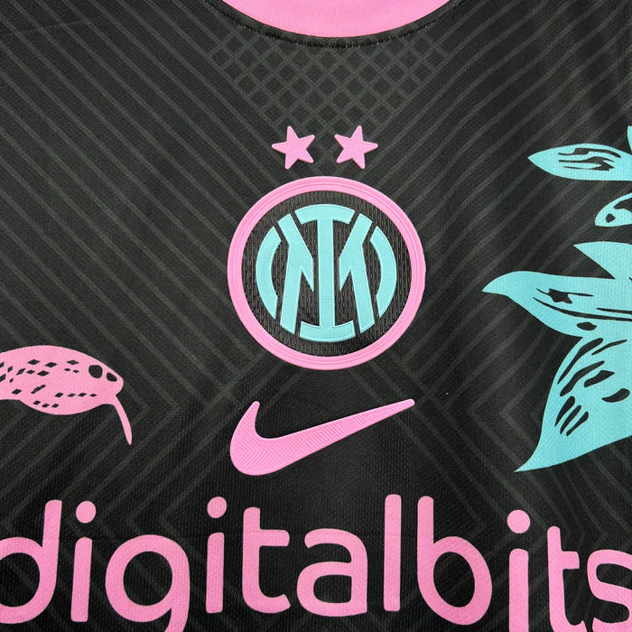 Inter Milan "Serpente Rosa" Limited Jersey - Image 4