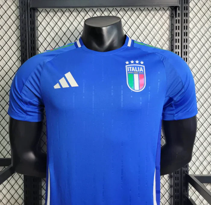 Italy 2024/2025 Home Kit - Image 3