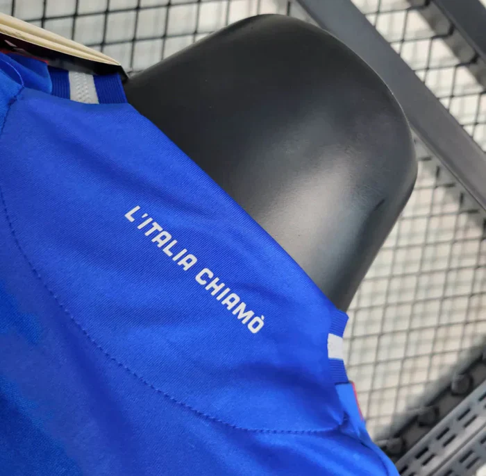 Italy 2024/2025 Home Kit - Image 6