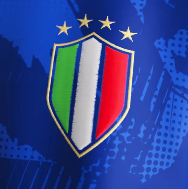 Italy "Gli Azzurri" Limited Jersey - Image 3