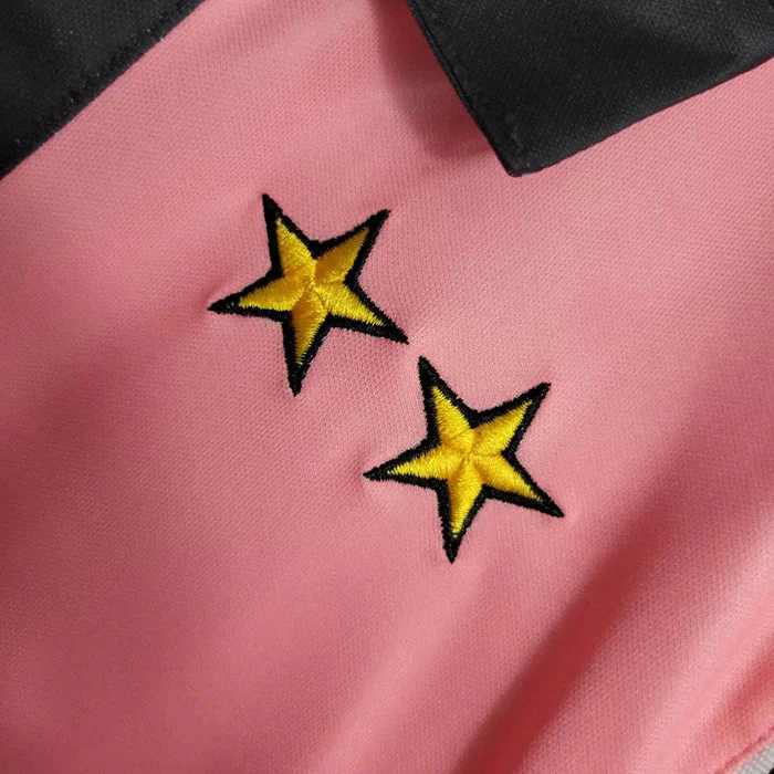 Juventus Retro 1997-1998 Away Kit - Image 5