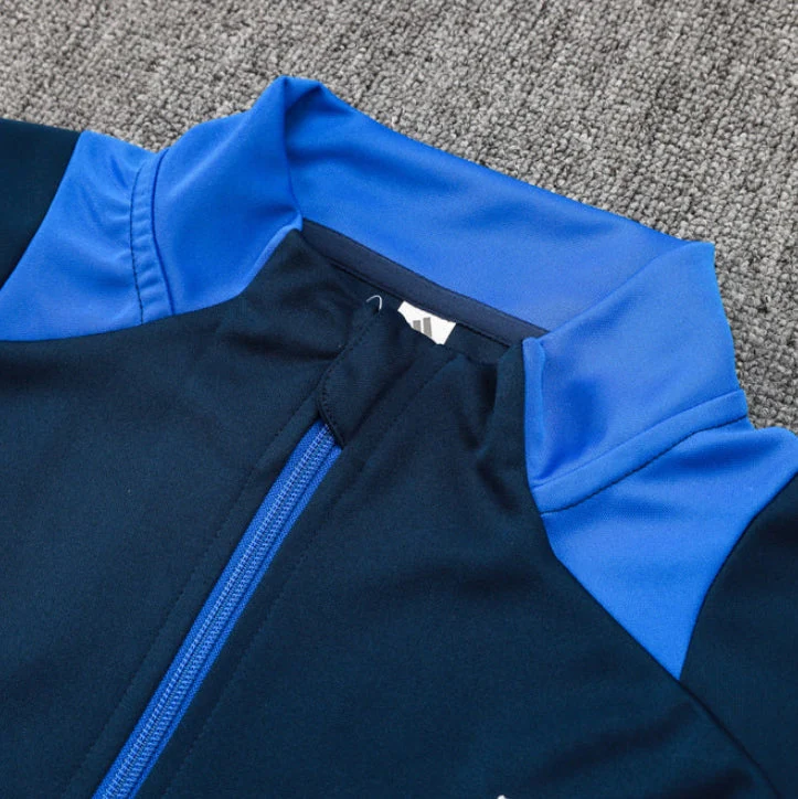 Juventus Dark Blue Tracksuit - Image 4