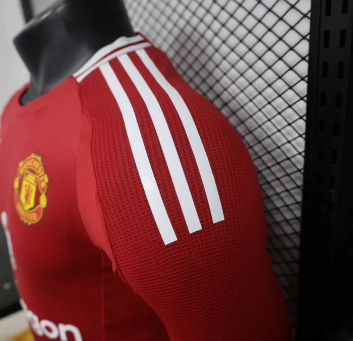 Machester United 2024/2025 Home Kit Long Sleeve - Image 6