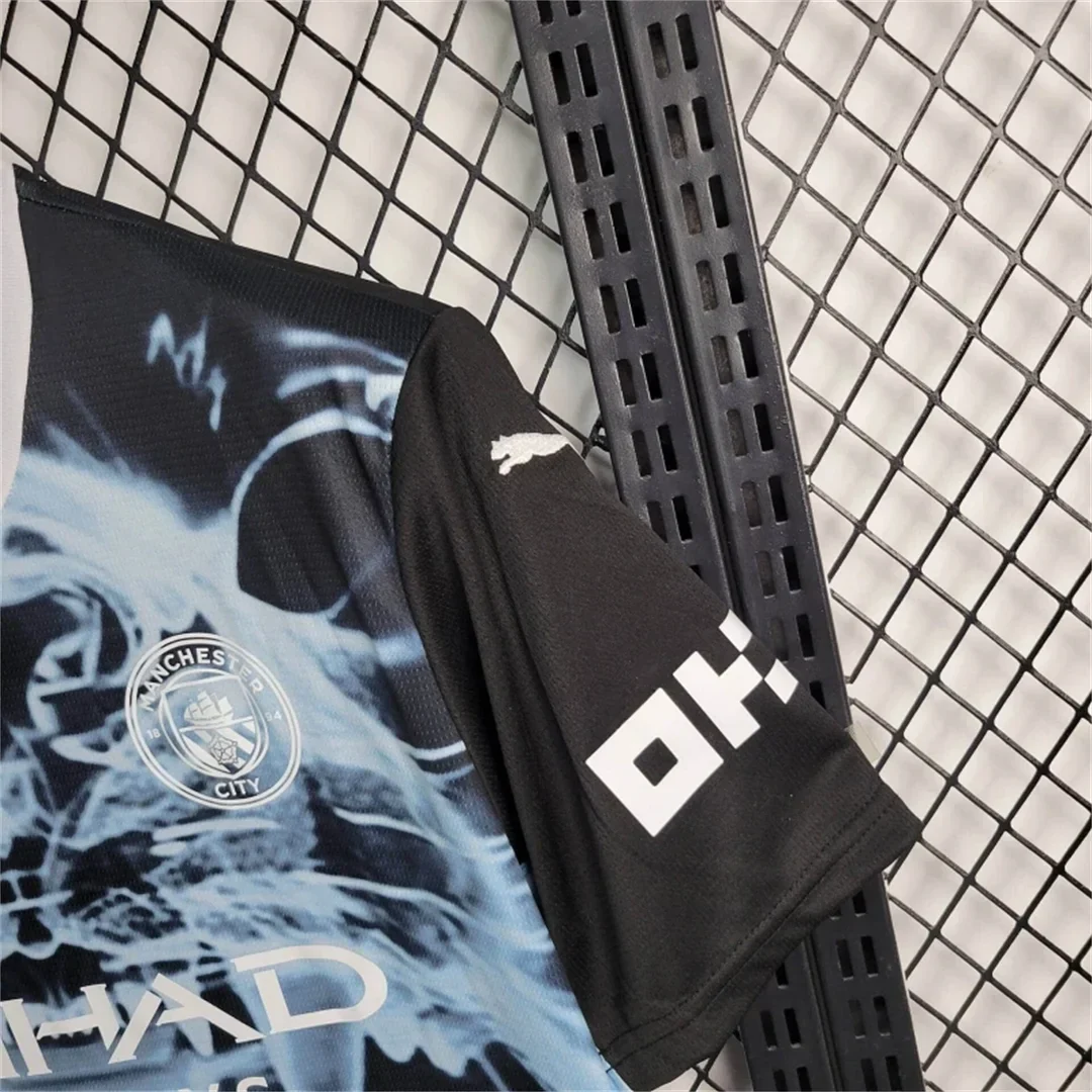 Manchester City 2025/2026 Limited Jersey - Image 8