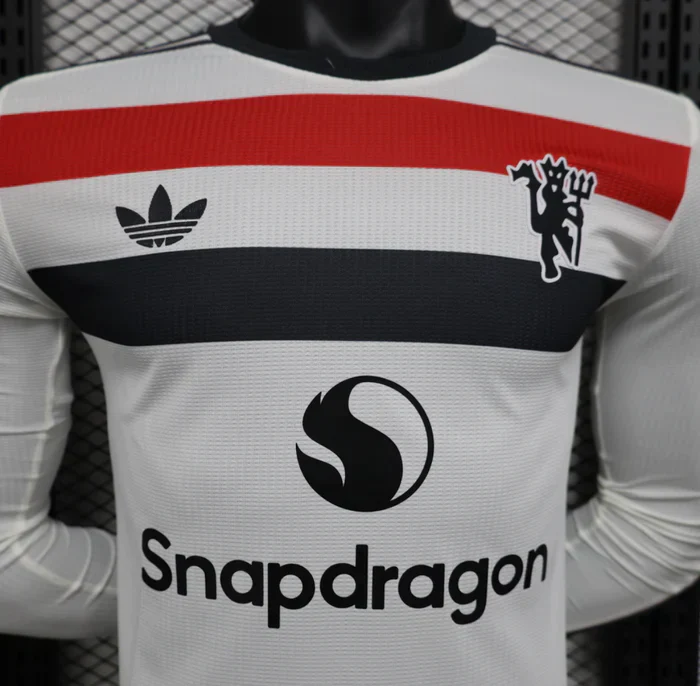Manchester United 2024/2025 Third Kit Long Sleeve - Image 3