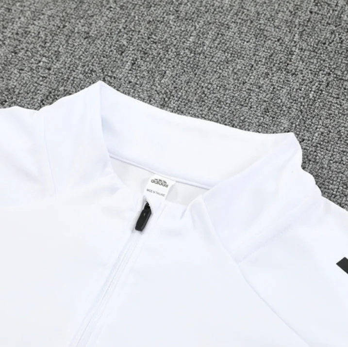 Manchester United White and Black Tracksuit - Image 3