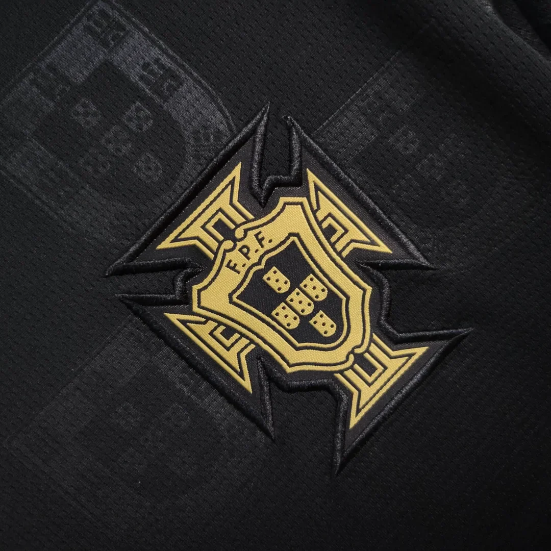 Portugal "Pantera Negra" Limited Jersey - Image 4