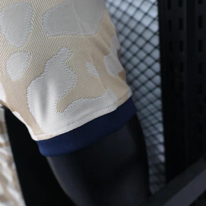 PSG Paris Saint-Germain 2023/2024 Fourth Kit - Image 6