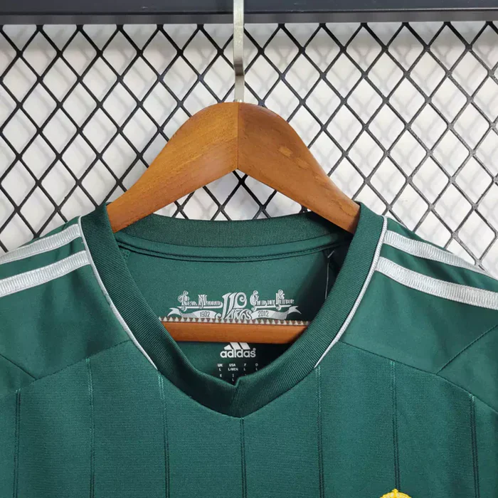 Real Madrid Retro 2012-2013 Third Kit - Image 6