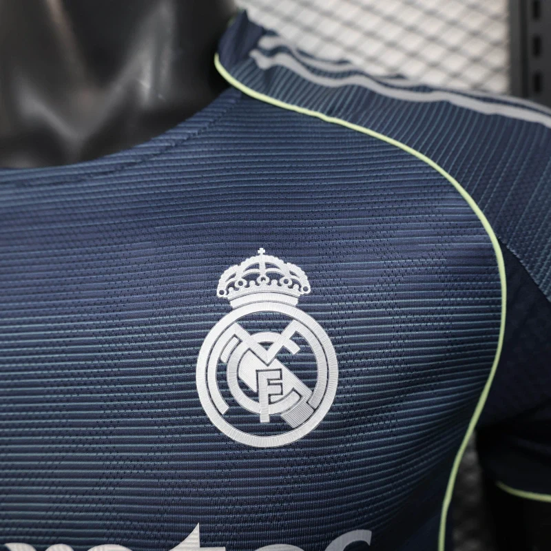 Real Madrid 2025/2026 Away Kit - Image 4