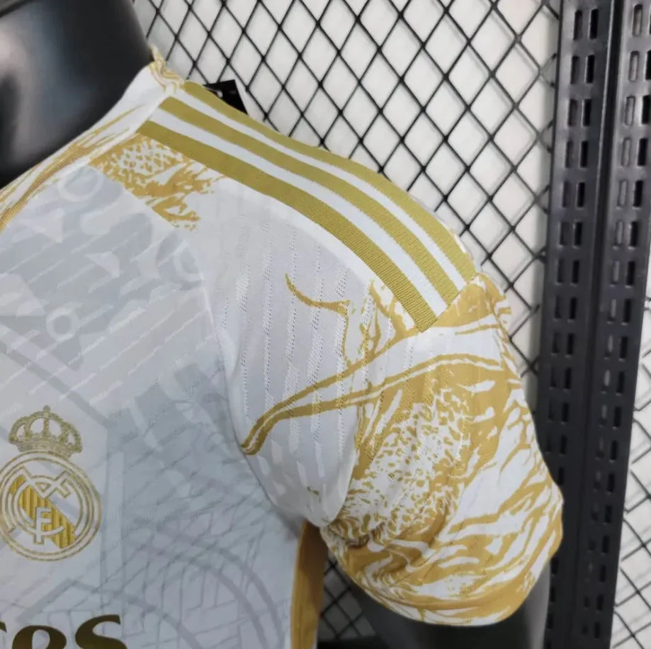 Real Madrid "Golden Dynasty" Limited Jersey - Image 3