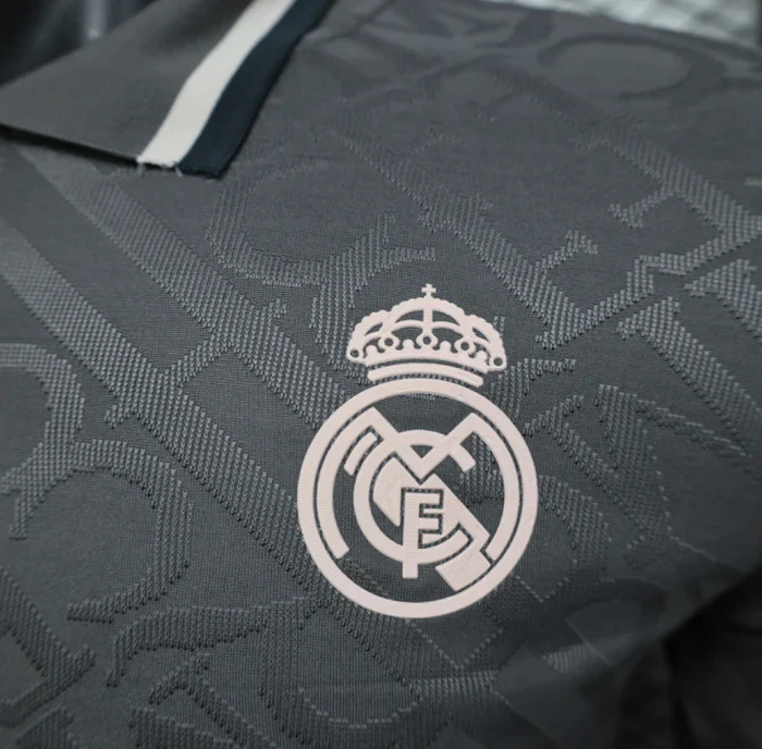 Real Madrid 2024/2025 Third Kit Long Sleeve - Image 5