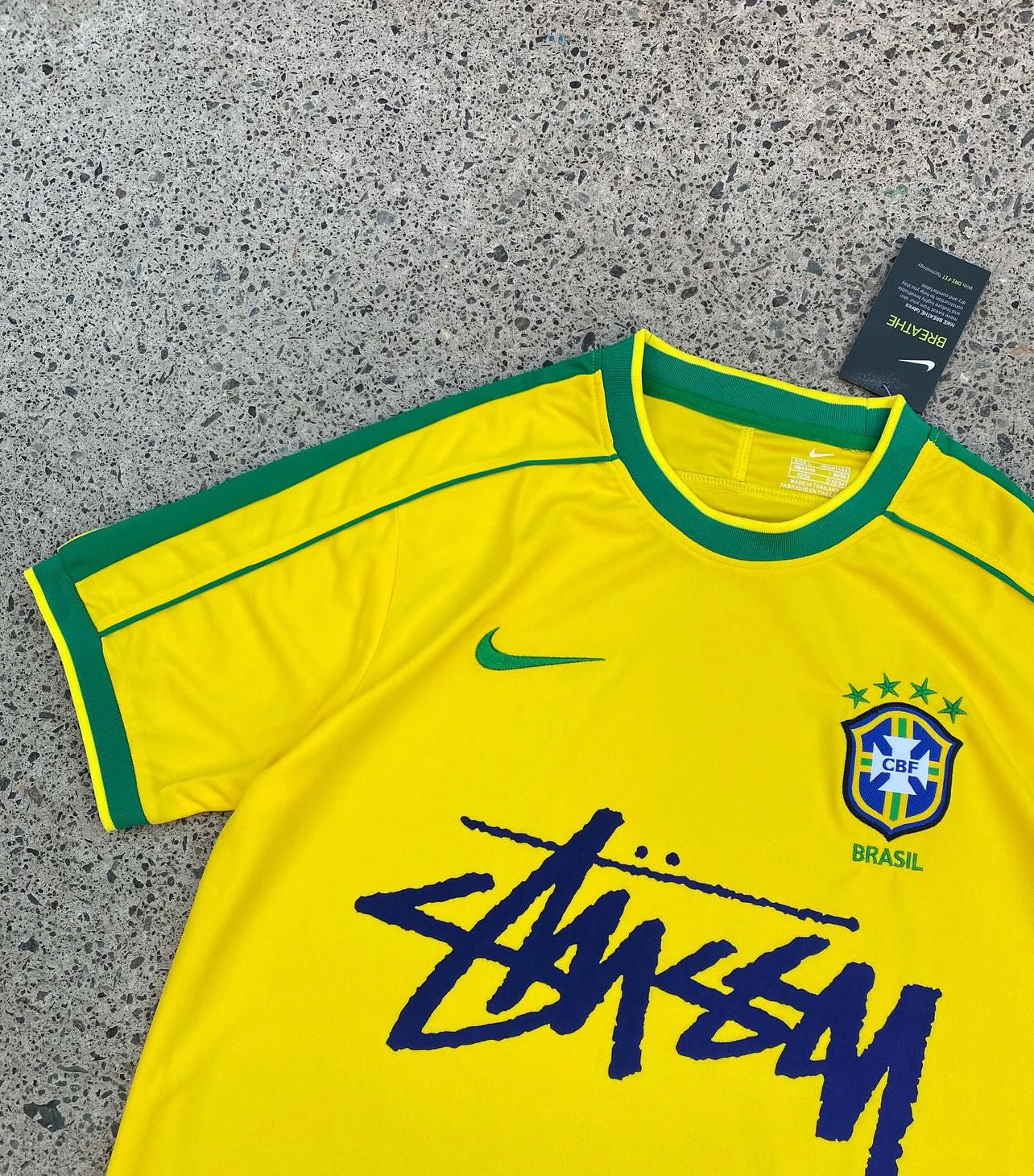 Stüssy x 1998 Brazil Limited Jersey - Image 3