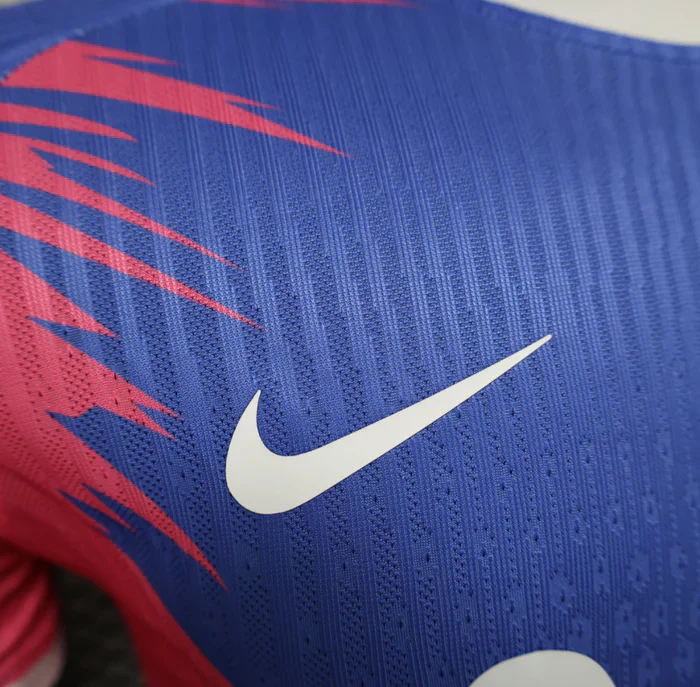 Tottenham "Electric Blaze" Limited Jersey - Image 3